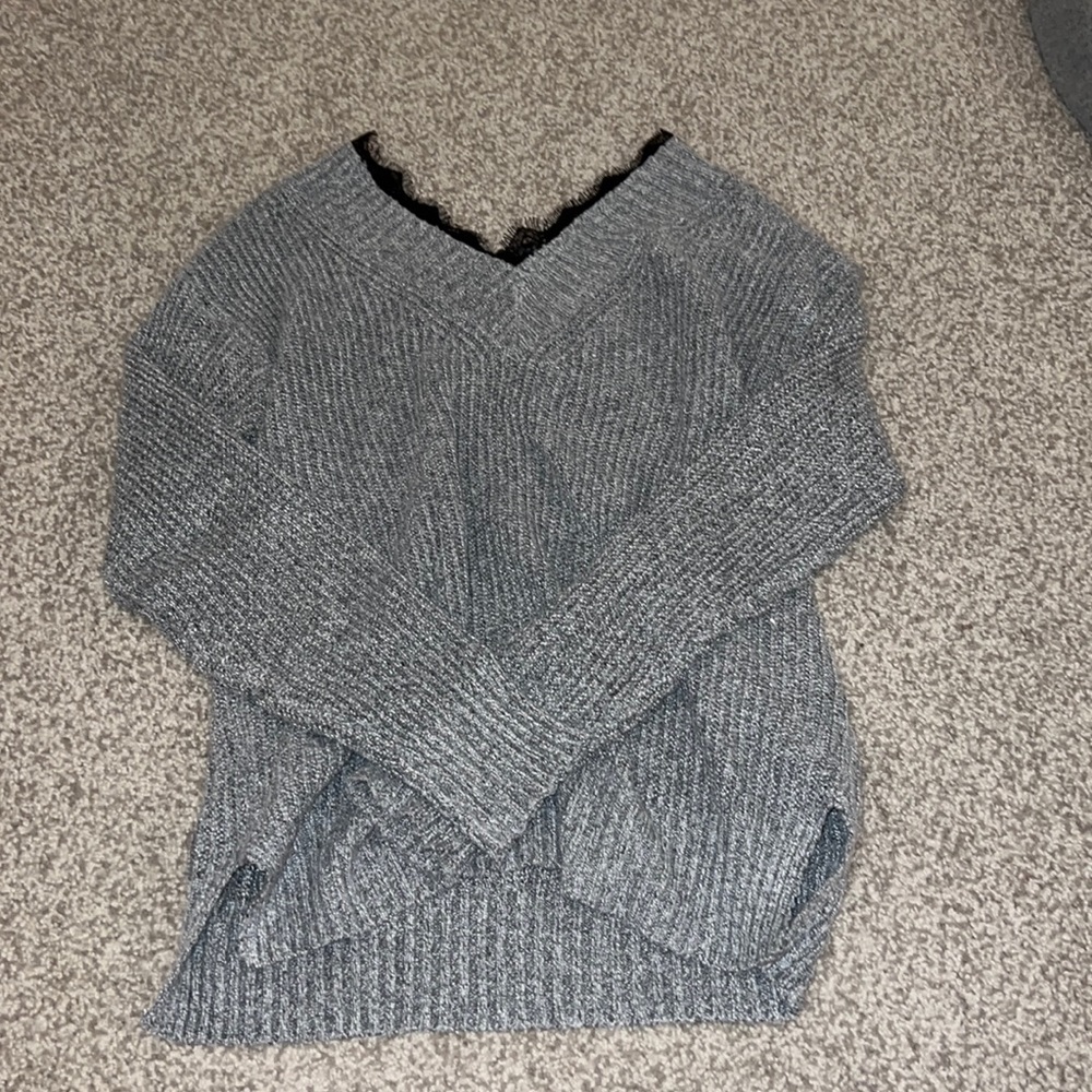 grey comfy sweater! size small
